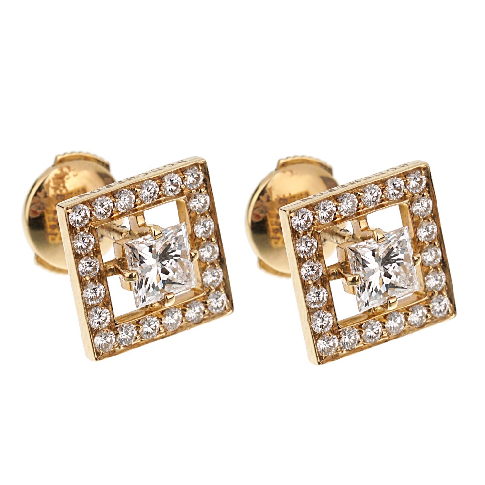 1422-boucheron-gold-diamond-stud-earrings.jpg