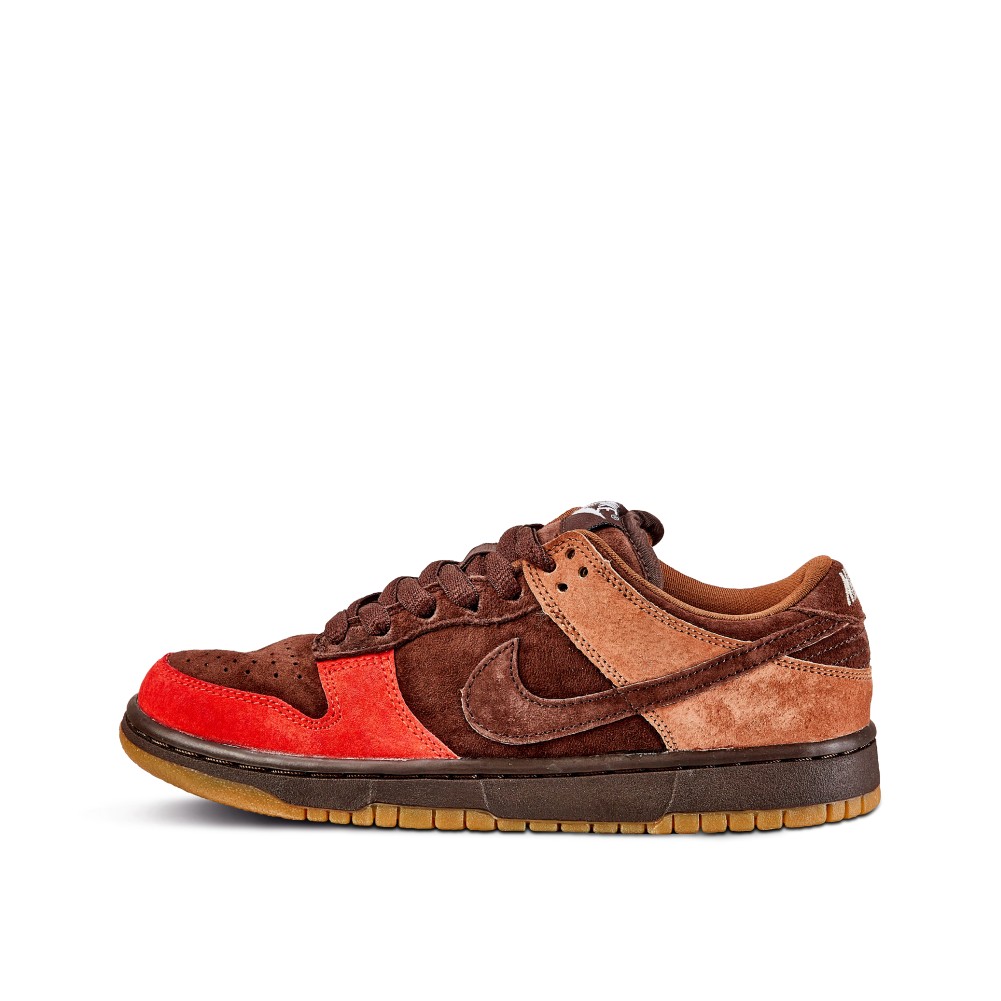 146-nike-sb-dunk-low-pro-bison-red.jpg