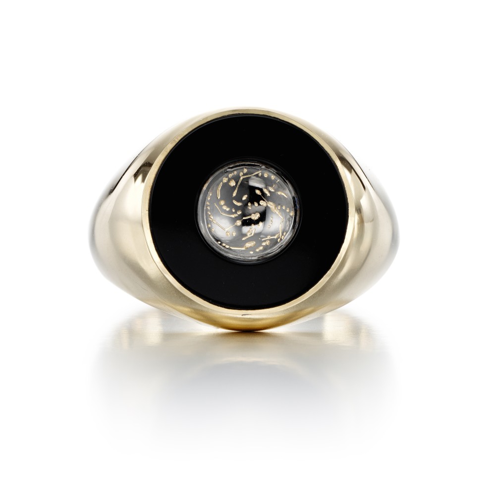 1800-gold-onyx-oubiette-ring.jpg