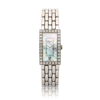 Les Classiques Reference 10/7045/8-28, a white gold quartz wristwatch with diamonds