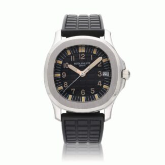 Aquanaut Reference 5060, a stainless steel automatic wristwatch with date