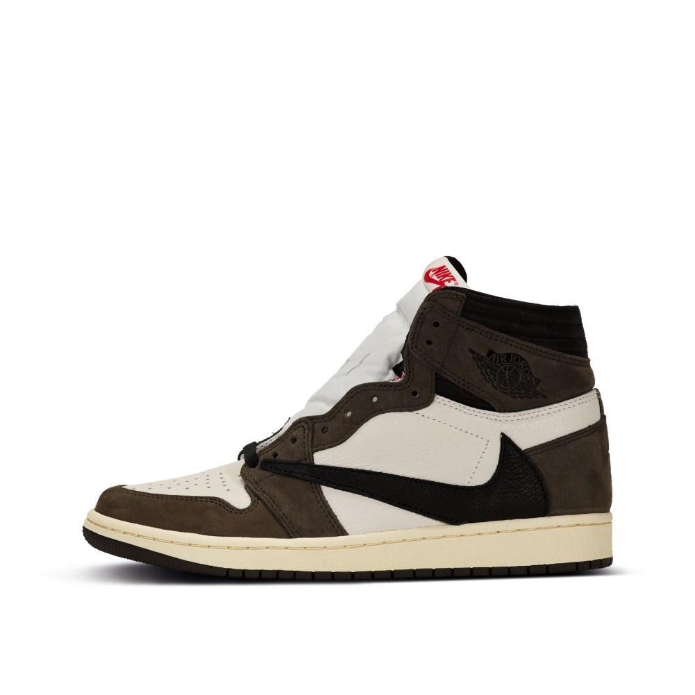 8-nike-airjordan1-hightravisscottog.jpg