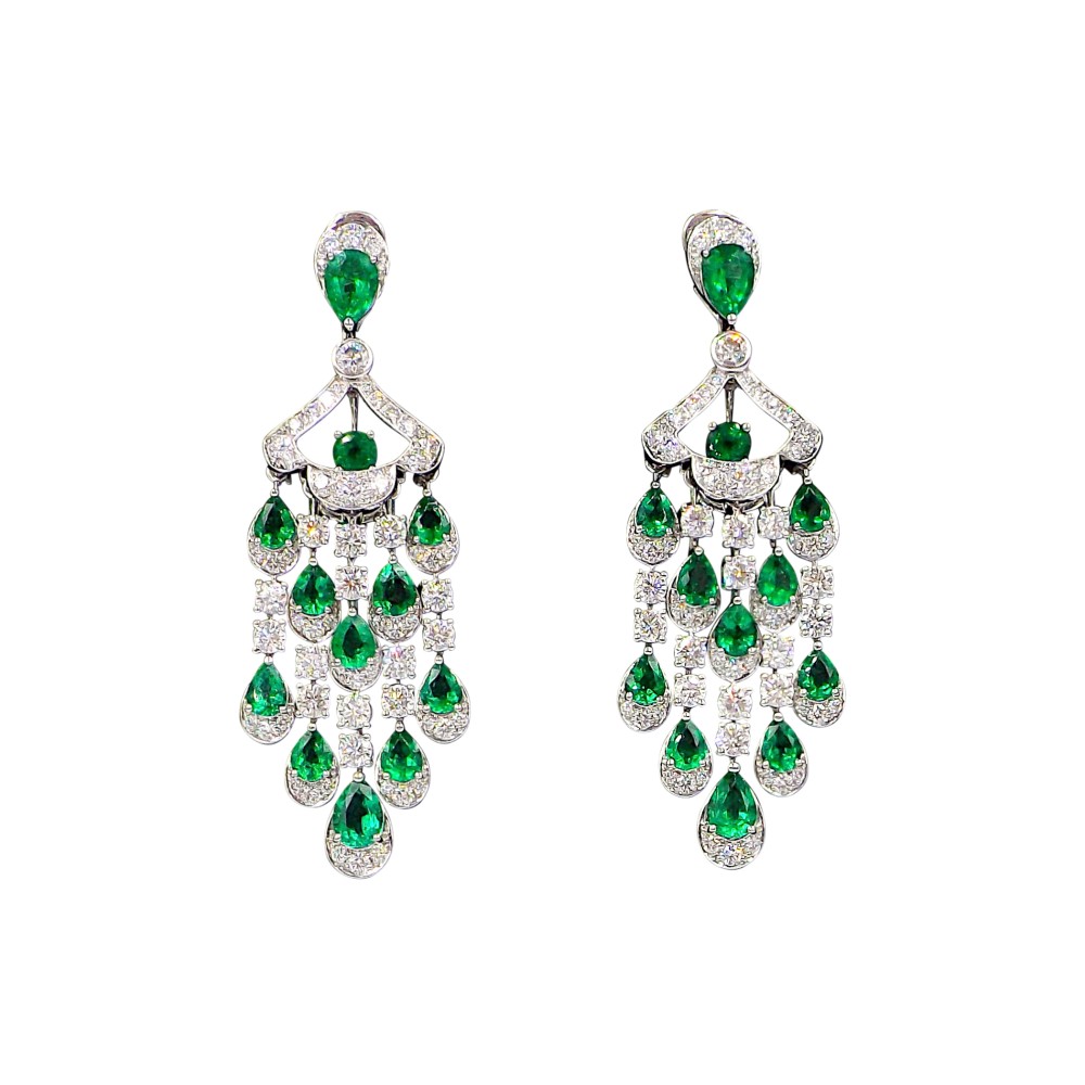 818-whitegoldemeraldanddiamondchandelierearrings.jpg