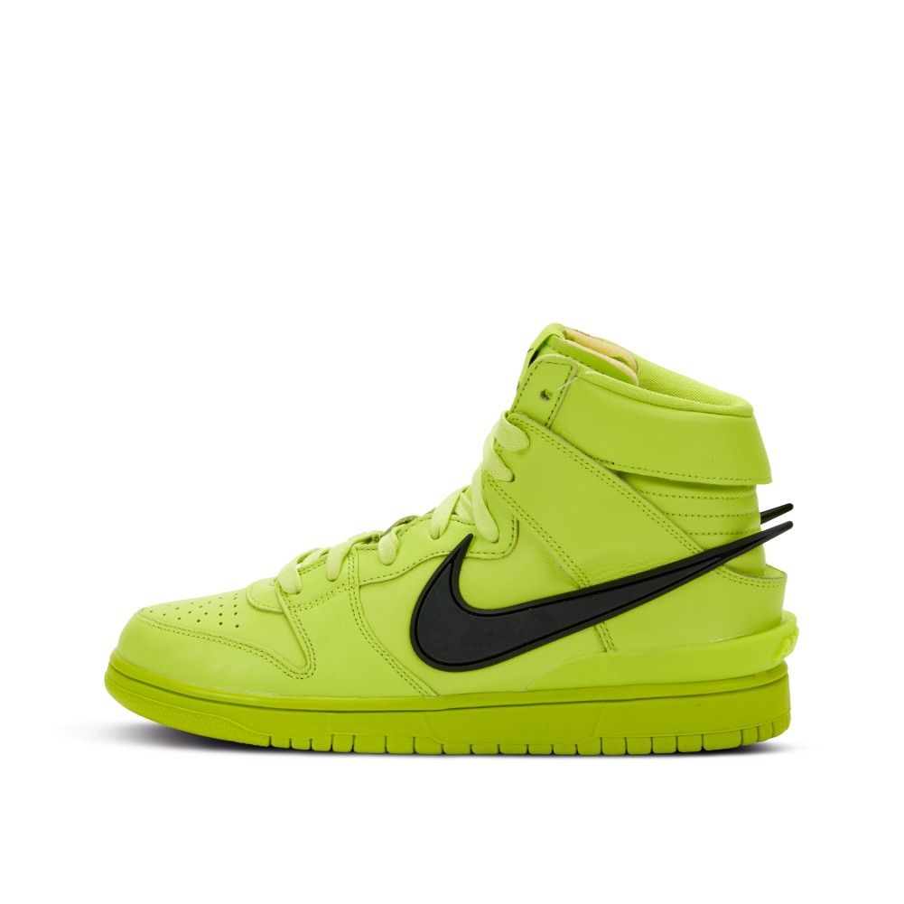 883-nike-ambush-dunk-hi-flash-lime.jpg
