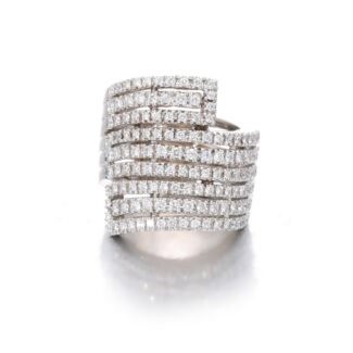 White Gold and Diamond Ring
