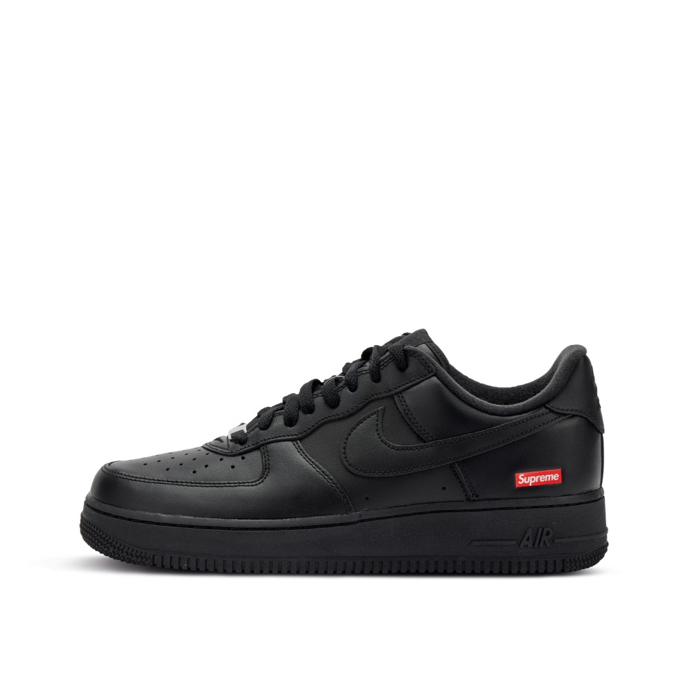 983-nike-air-force-1-supreme-box-logo-black.jpg