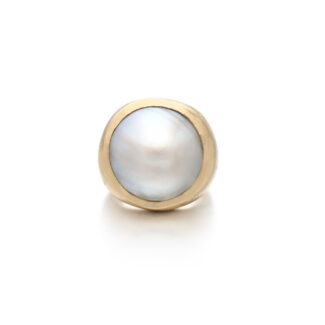 Gold and Mabé Pearl Ring