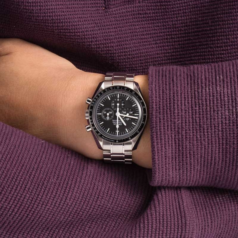 zUsed-Omega-Speedmaster-311.30.42.30.01.005-Black-Index-Dial-163709w.jpg